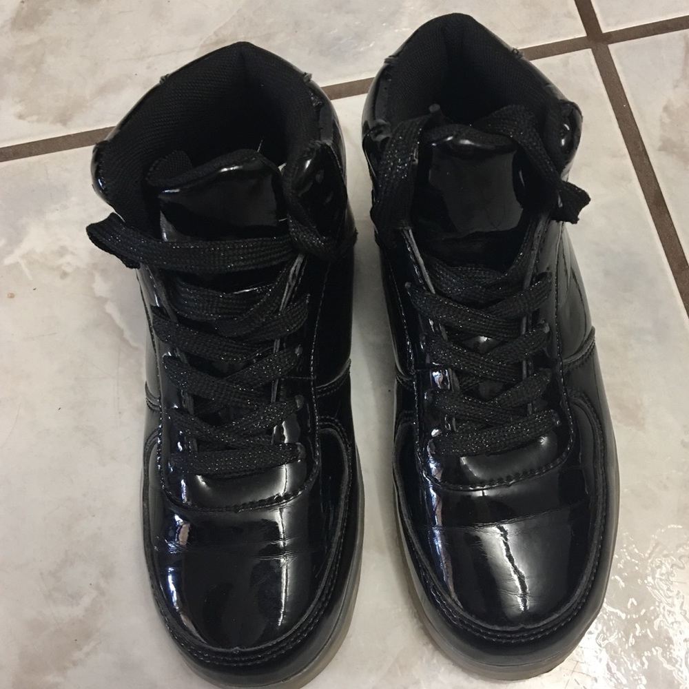 Black light up shoes